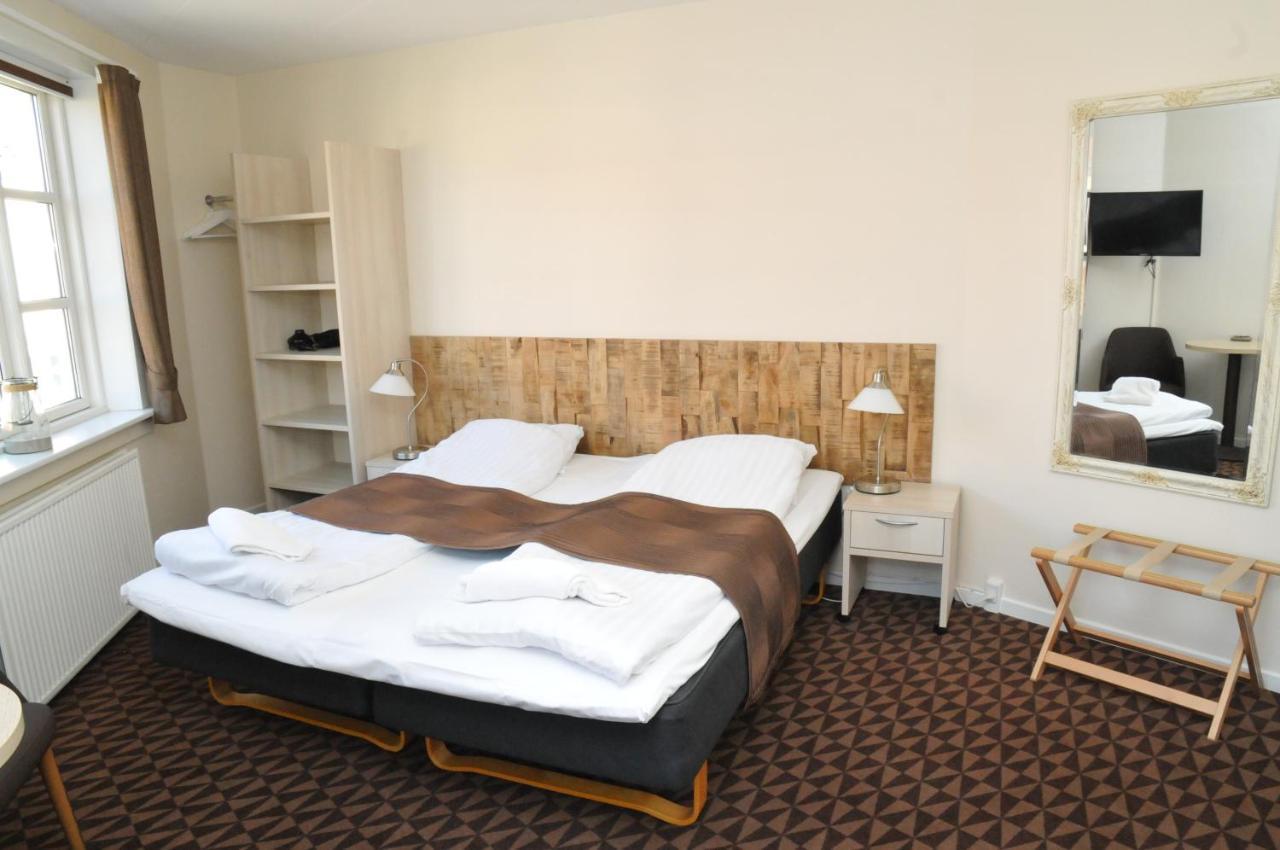 Foldens Hotel